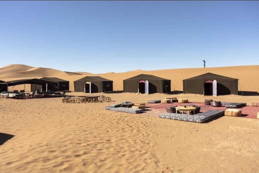 מלון מחמיד Erg Chegaga Camp Excursions מראה חיצוני תמונה